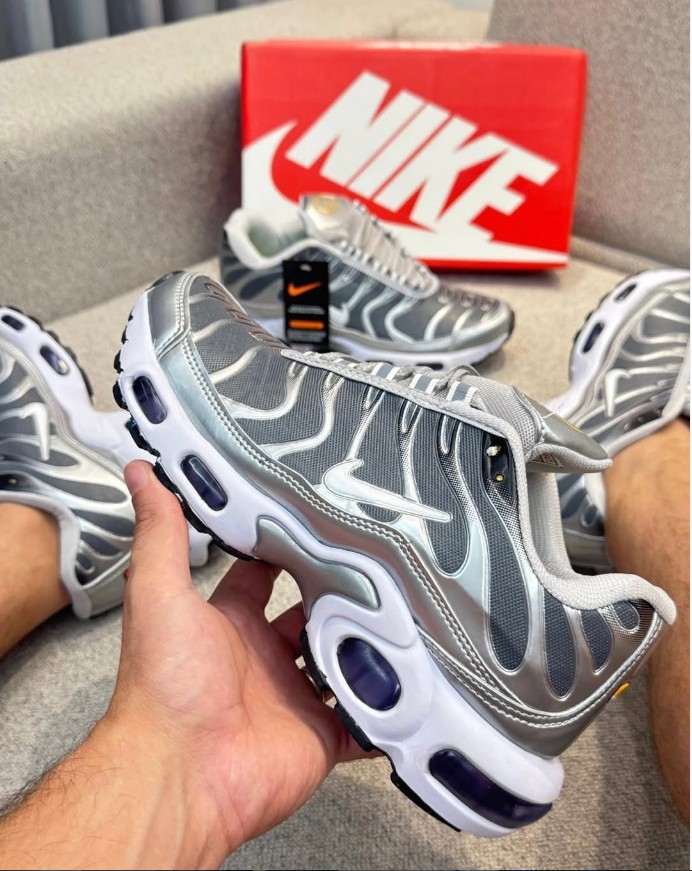 Nike TN Prata